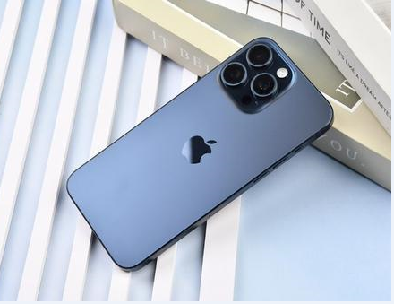新兴苹果维修点分享iPhone15 Pro Max黑屏少见诱因梳理 